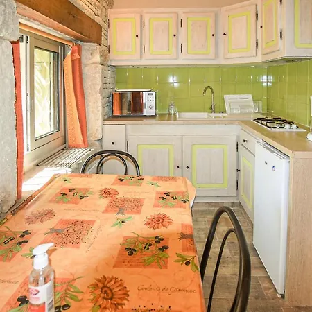 Lovely In With Kitchen * Nyons